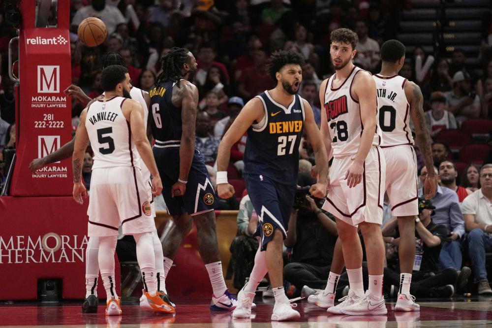 而卡帕泽无 而卡帕泽无